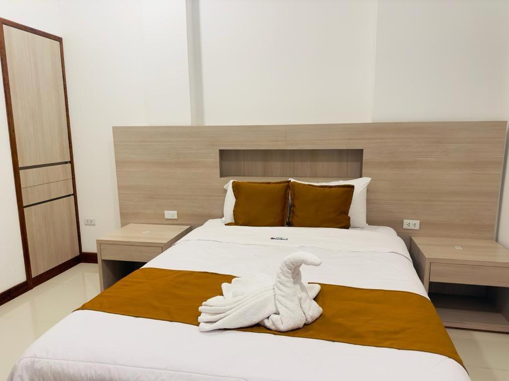 Hotel Overland パラカス エクステリア 写真